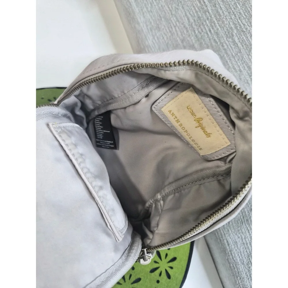 Urban Originals Anthropologie Crossbody Bag Womens Purple Removable Straps